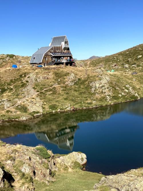 Refugio Pinet 2240m Pirineo Francés